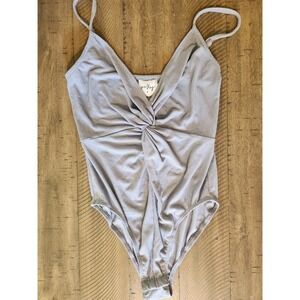 Princess Polly Body Suit Size 2 Gray‎ Ribbed Tank Bow